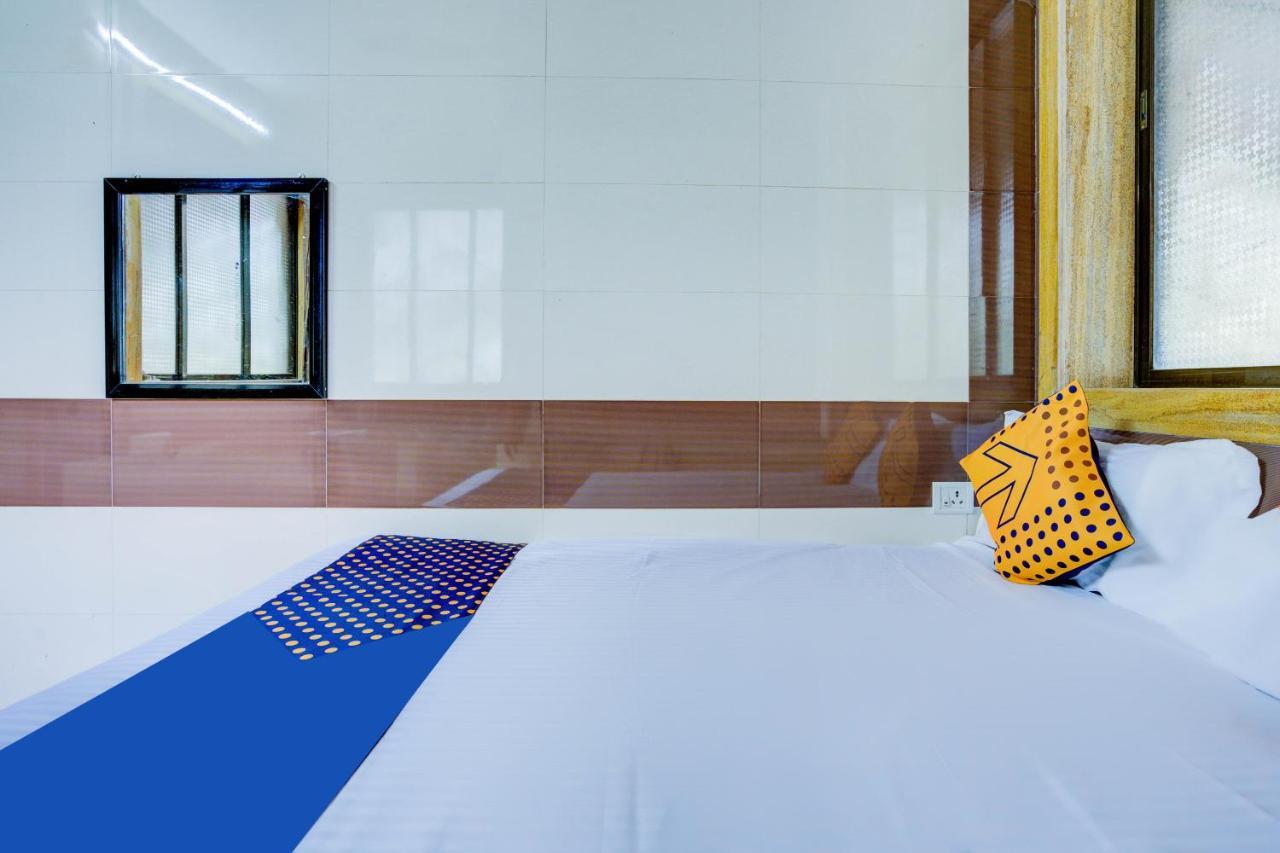 Spot On 63917 Hotel Dolphin Garden Kolad Exterior foto